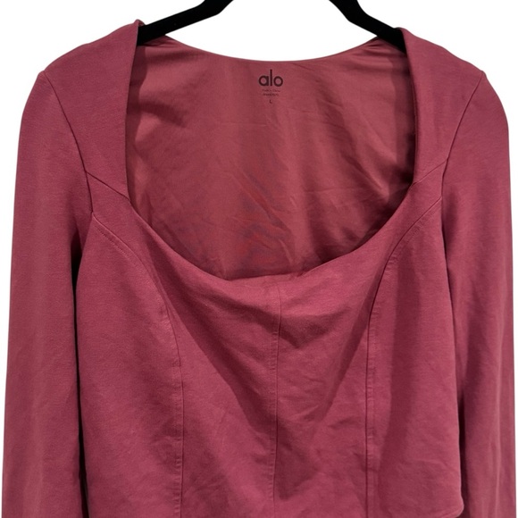 Alo Yoga Soft Sculpt Long Sleeve Comfy Athletic in Color Mars Clay Size L - Picture 4 of 10